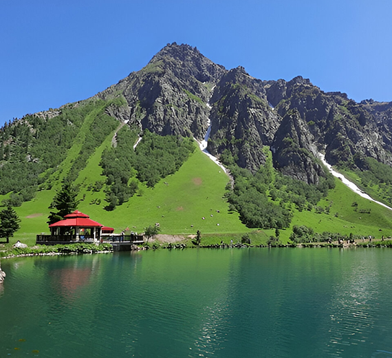 Road Trip to Minimarg & Deosai Plains